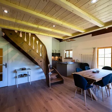 Laret Chalet